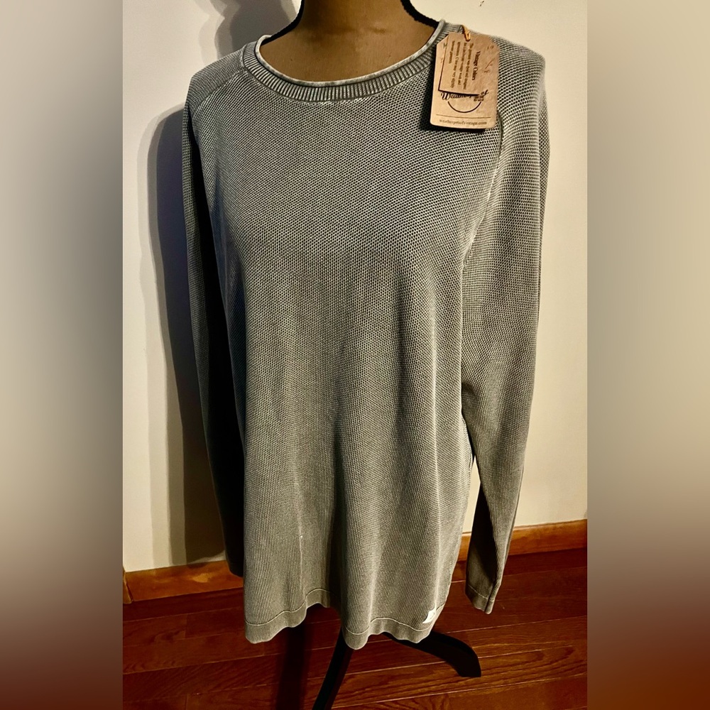 NWT, WEATHERPROOF (Original and Vintage), men’s long sleeve top, Size XL,